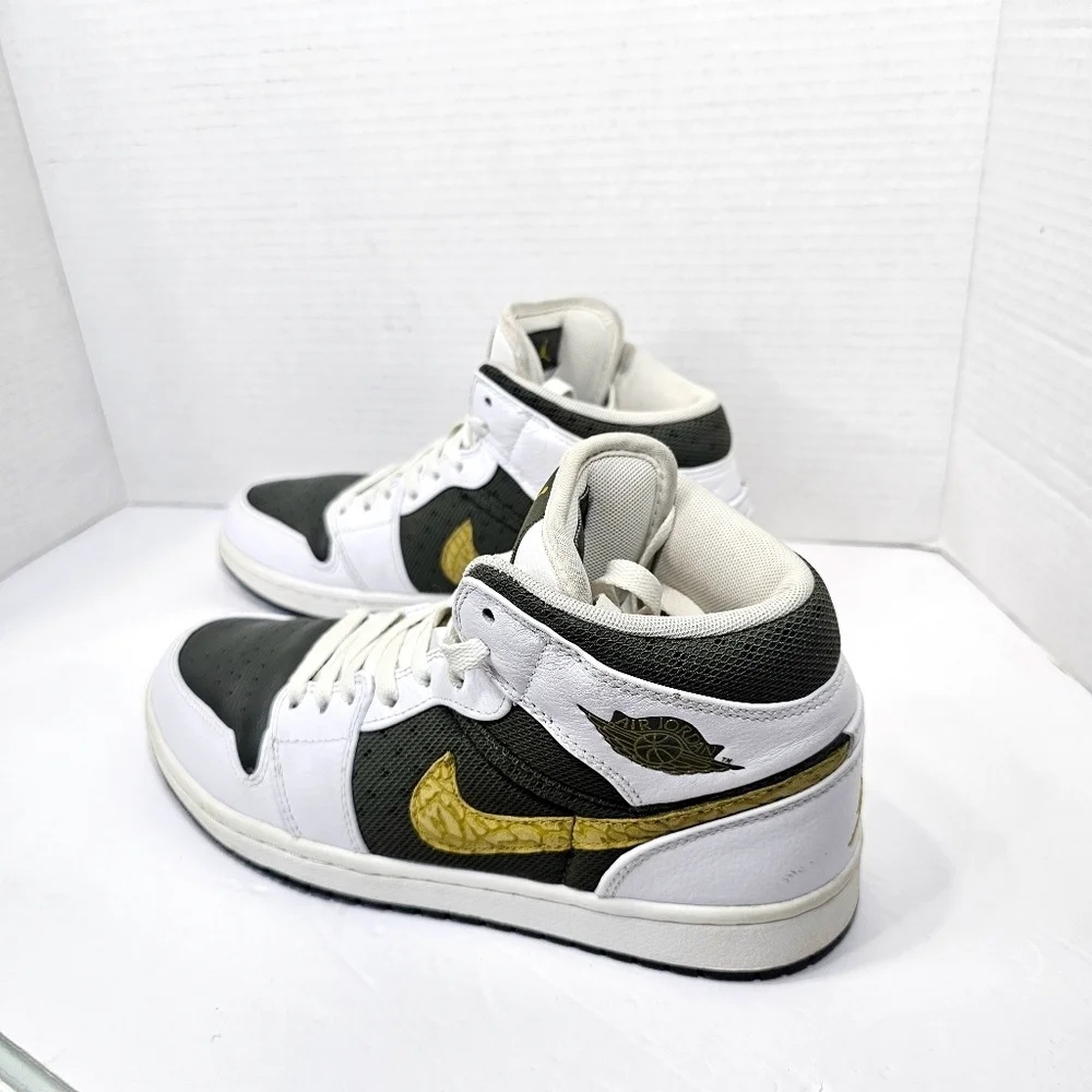 Jordan look elevate black